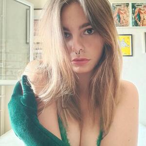 Mazikeen420 mym