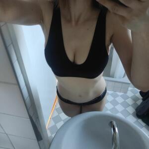 Mel_evans mym
