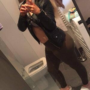Melania_xbella mym