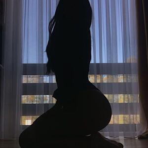 Melania_xbella mym