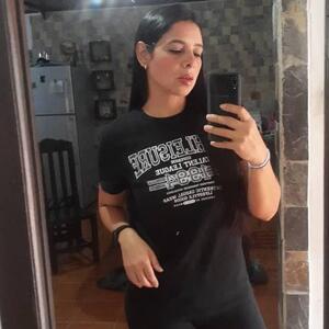 Melissa_latina mym