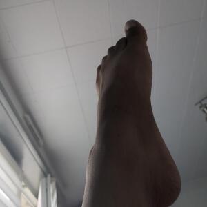 Metiss_feet mym