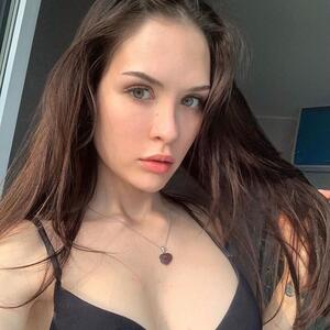 Mia_deluca mym