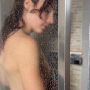 Mia_duval_off mym