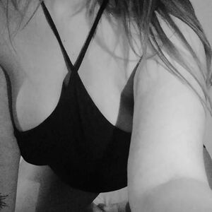 Mia_kitty_cat mym