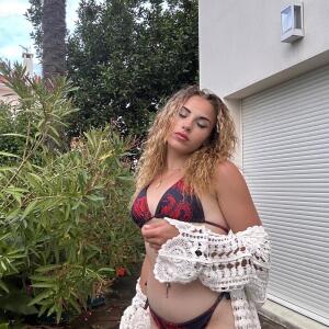 Mia_louve mym