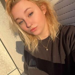 Miasophie_e mym
