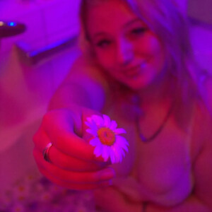 Miasophie_e mym