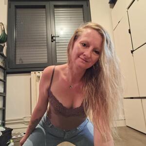 Milf_hot_love mym