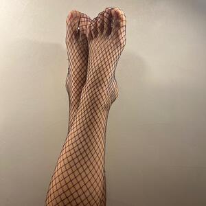 Millafeet75 mym