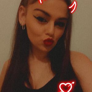 Miss_emilyaaa mym