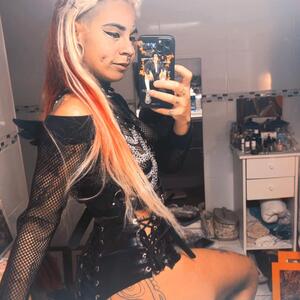 Miss_liana_fox mym