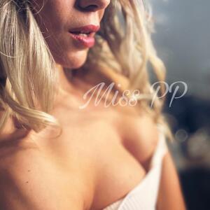 Miss_polepocket mym