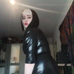 Mistress_sapientia mym