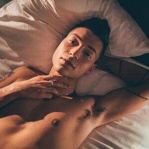 Model_sexy_off mym
