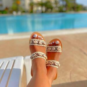 Morenajoliepieds mym