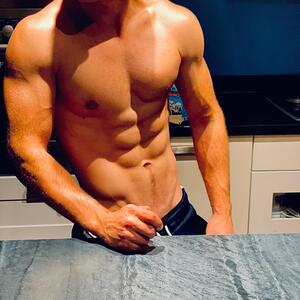 Mr_baywatch10 mym