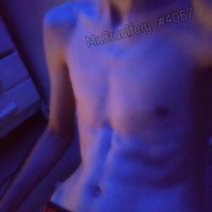 Mr_crucifery mym