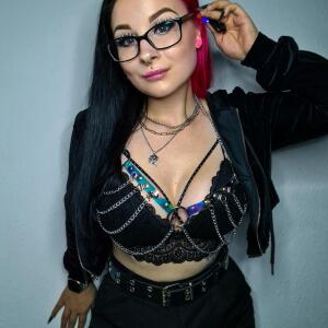 Mrs_darkness mym
