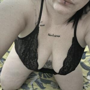 Mrs_harley_bitch mym