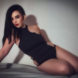 Mrsaurora9_7 mym