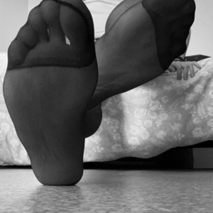 Myfeets_12345 mym