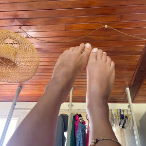 Myfootlovers988 mym
