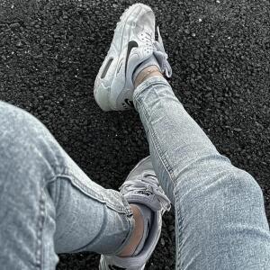 Mystilova mym