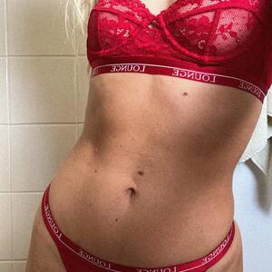 Naomi_twentytwo mym