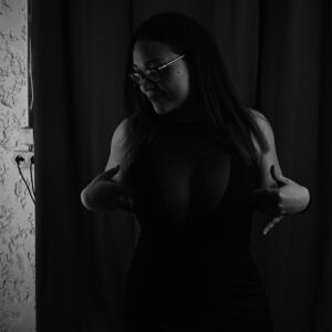 Natachaluxure_anal_sexy_pornostar mym