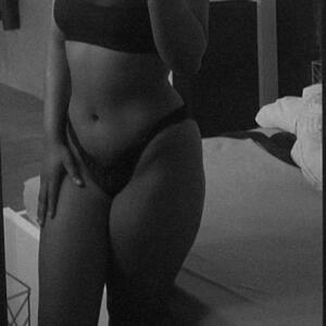 Naughty_ebony mym