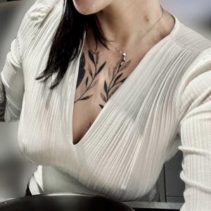 Nenettebrunette_curvybody mym