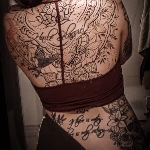 Nesta_emi mym