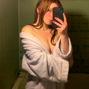 Nickie_li mym