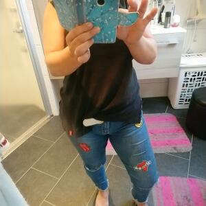 Nikki_holland mym