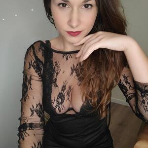 Nina_la_frenchy mym