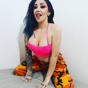 Nolwenn_pyroboobz mym