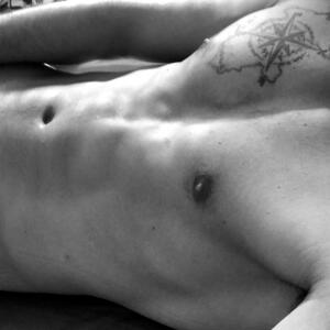 Nudeworldrover mym