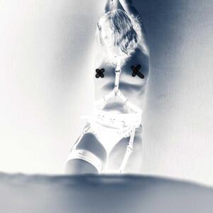 Oceane_sensual mym