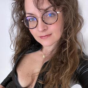 Oksana_officiel mym