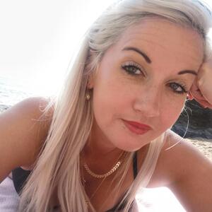 Olivia_34_ mym