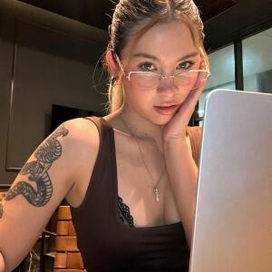 Olivia_sex69 mym