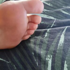 On_tiptoes mym