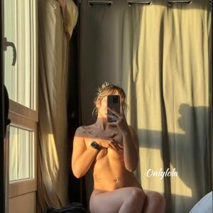 Onlylola_off mym