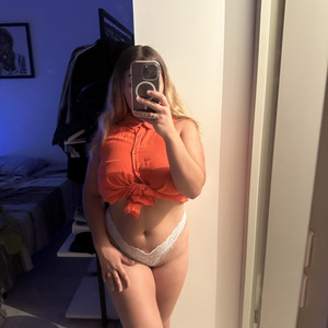 Pauline_26 mym