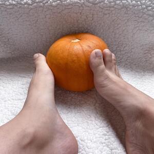 Peachy__feet mym