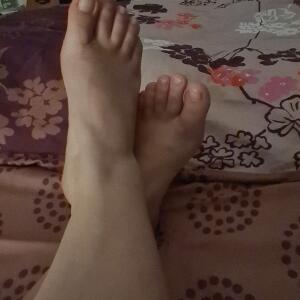 Peneloppefeet_foot mym