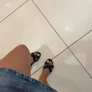 Petit-piedsaucissondamourr mym