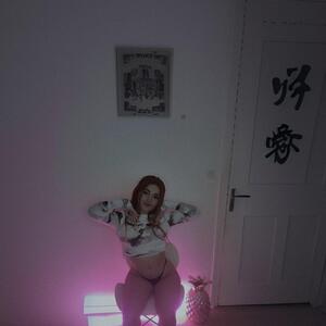 Petite_aphrodite mym