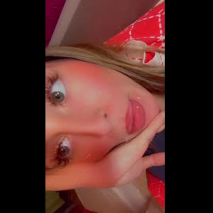 Petite_leaaa mym